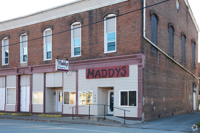 Maddy's Pizzeria, located on Main Avenue in Sardinia, is a popular local pizza restaurant.