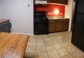 4327 Lindenwood Dr Unit 2W, Matteson, IL 60443