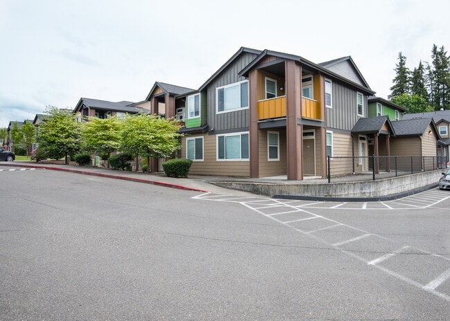 Bella on Canyon, Puyallup, WA 98373 - photo 2