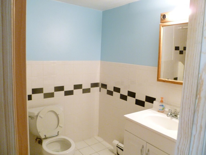 848 Huntington Ave unit 2, Boston, MA 02115 - photo 1