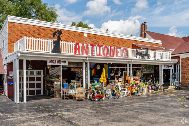 Downtown Crystal Lake has many local businesses, including an antiques store.