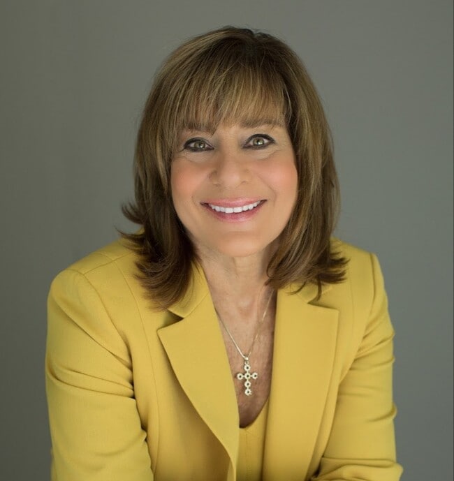 Carolyn Tumminia