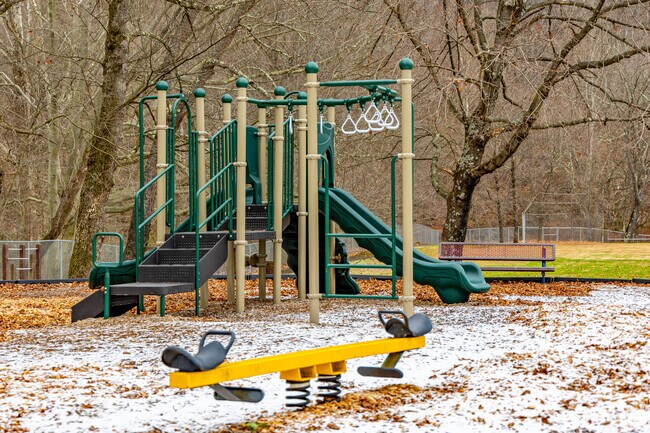 Kelly Memorial Field in Bolivar is perfect for children’s play.