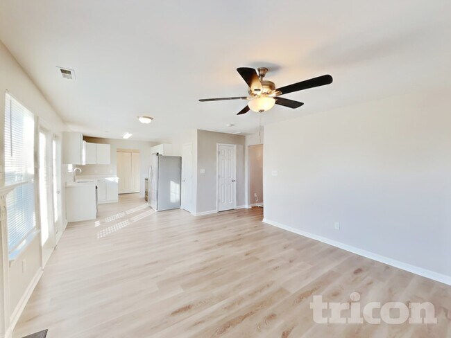 3618 Jordan Mill Ct, Raleigh, NC 27616 - photo 2