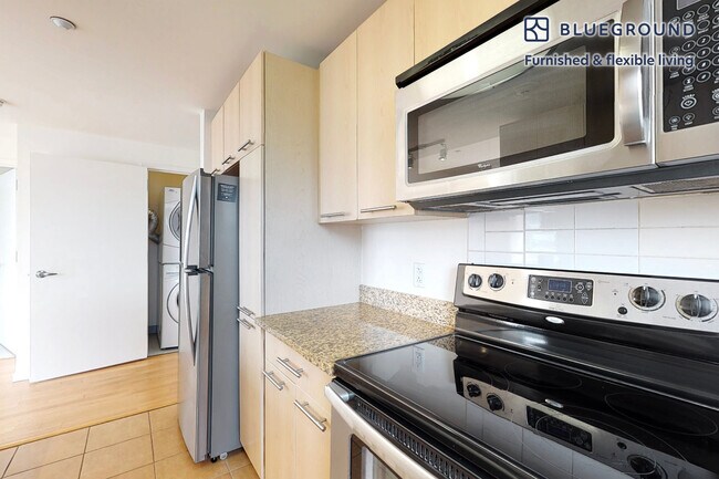 27 Barker Ave unit FL5-ID2335A, White Plains, NY 10601 - photo 7