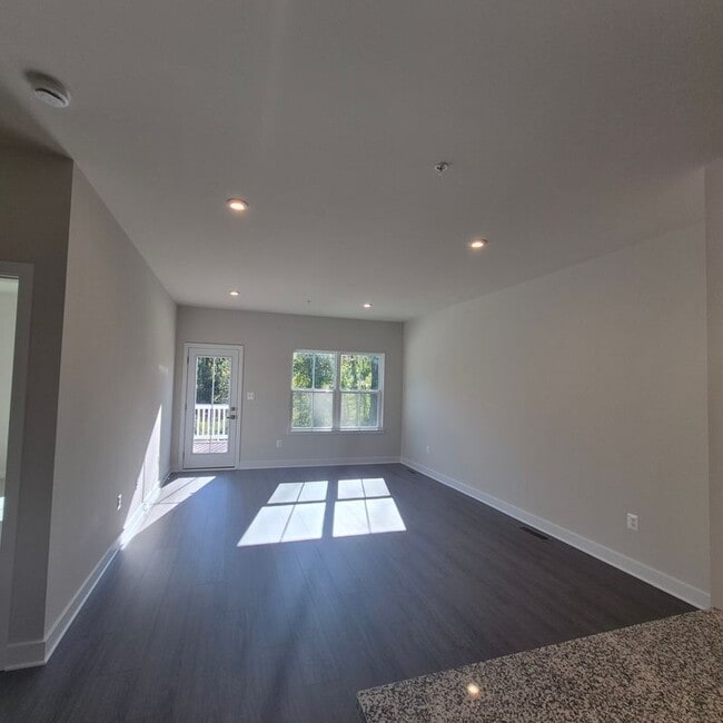 961 Swilken Bridge Rd, Aberdeen, MD 21001 - photo 3