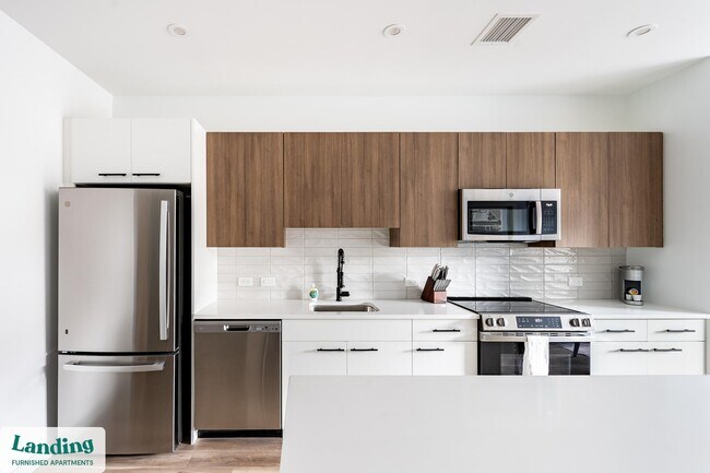 39 Railroad Ave unit 432.1412391, Haverhill, MA 01835 - photo 5