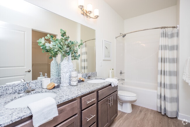 Centennial Crossing, Waukee, IA 50263 - photo 4