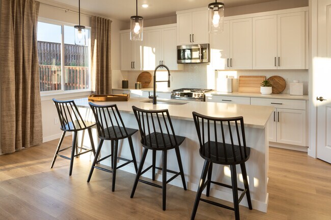 3887 SW 38th St unit 36665107, Gresham, OR 97080 - photo 5