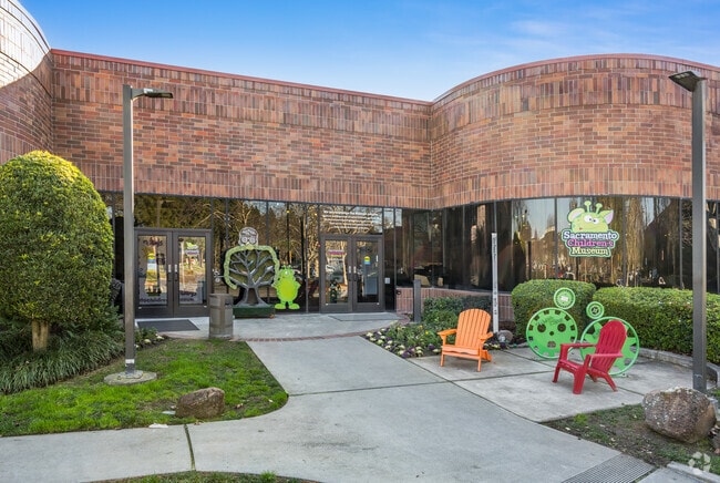 Sacramento Children’s Museum focuses on child development from birth on in Capital Village.