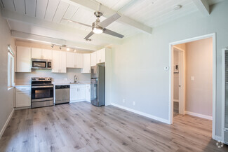 2761 Grant St, Concord, CA 94520