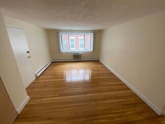 22 Winslow Rd Unit C1, Brookline, MA 02446