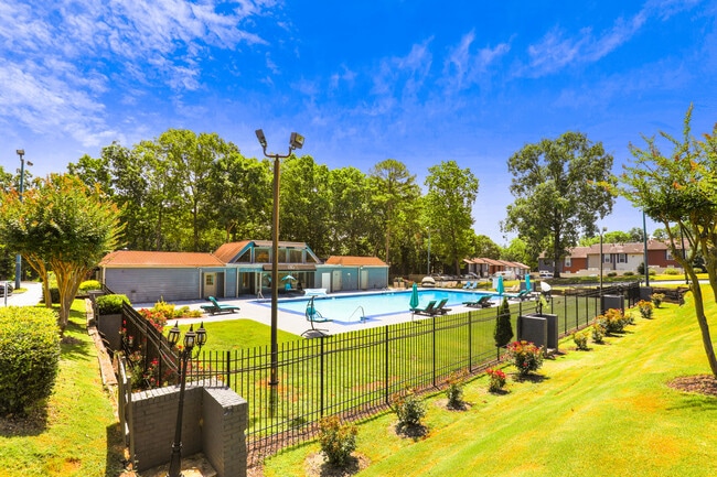 Adar at Golden Gate, Stone Mountain, GA 30083 - photo 6