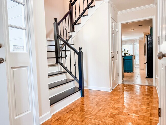 2612 Leeshire Ct, Tucker, GA 30084 - photo 5