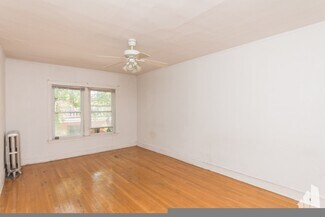 5137 N Wolcott Ave, Chicago, IL 60640
