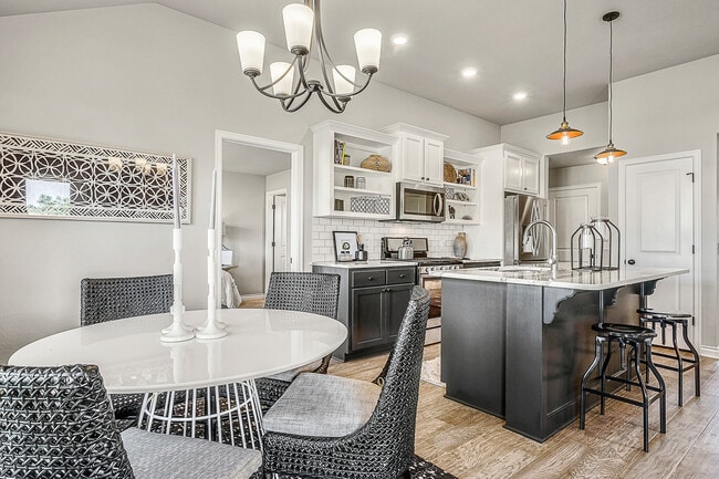 10545 NW 34th Terrace unit 37319789, Yukon, OK 73099 - photo 2