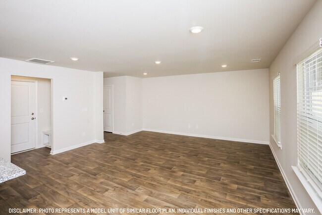 110 Boat Clb Ln, Lexington, SC 29073 - photo 5