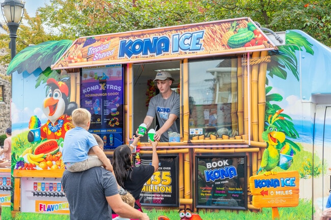 Local vendors, including Kona Ice, provide family-friendly treats at the West Reading Fall Fest attended by Springmont neighbors.