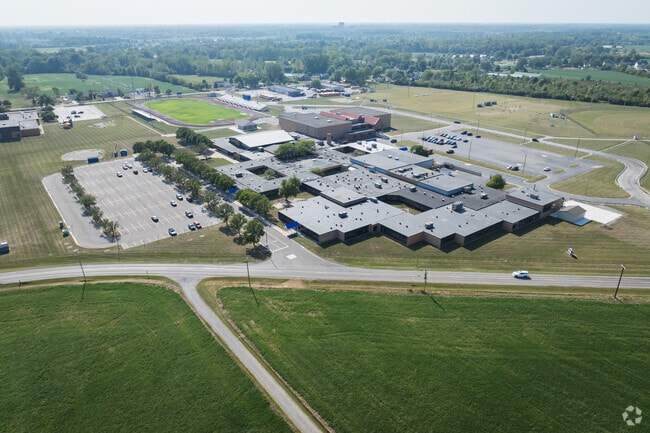 Jefferson High School welcomes new students.