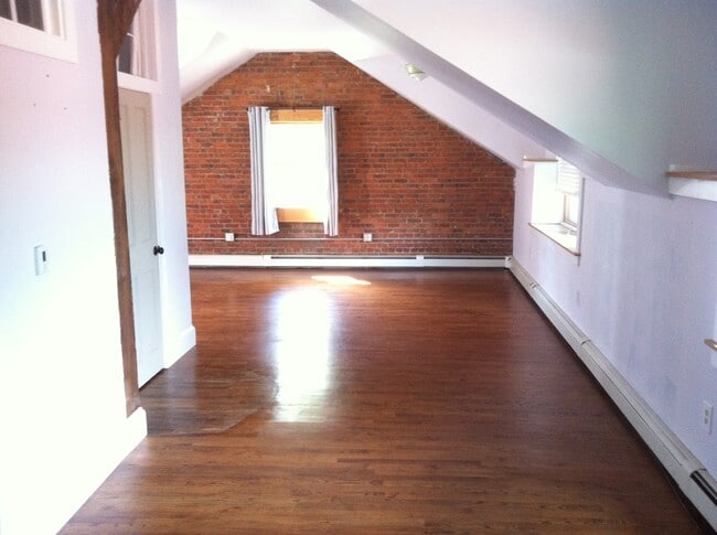 10 Grand St unit Carriage house, Poughkeepsie, NY 12601 - photo 2