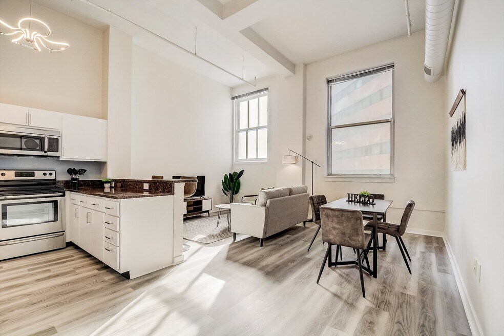 50 N Illinois St unit ID1014583P, Indianapolis, IN 46204 - photo 1