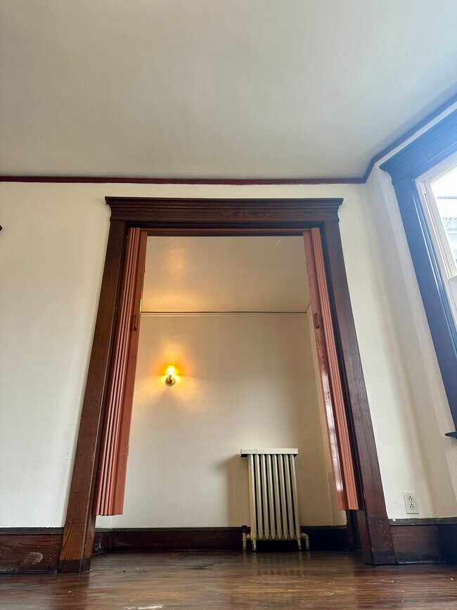 107 3rd Ave unit Neilzen, Rensselaer, NY 12144 - photo 2