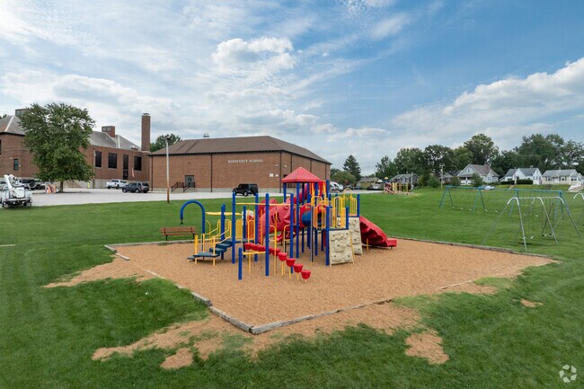 Roosevelt Elementary is part of the Belleville School District No. 118.