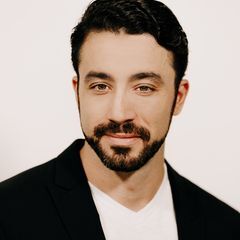Agent Photo