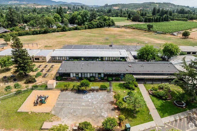 Vichy Elementary School has spacious grounds for students in Napa.