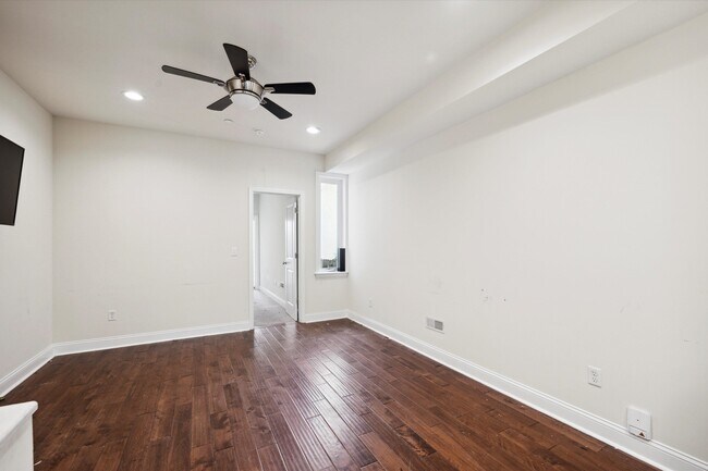 1521 W Seybert St unit A, Philadelphia, PA 19121 - photo 7