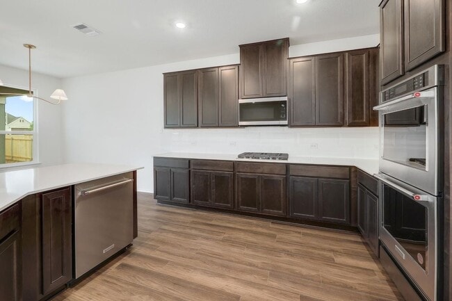 1536 Garlock Dr, Leander, TX 78641 - photo 6