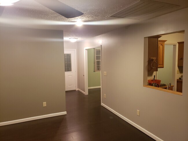 251 Rembrandt Dr unit Upstairs - Main Hous, Boone, NC 28607 - photo 6