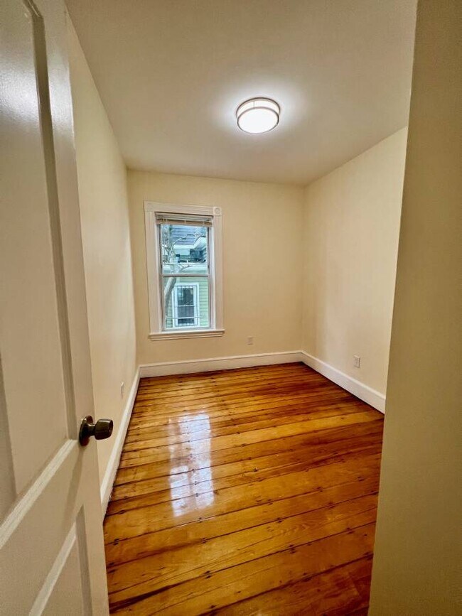 22 Anita Terrace unit 1, Roxbury, MA 02119 - photo 6