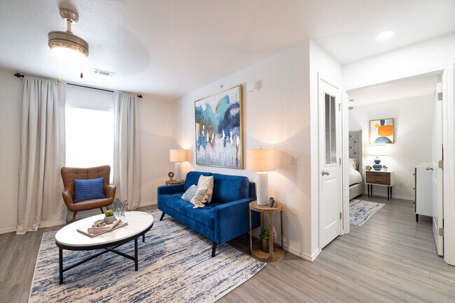 Frisco Apartments on Walnut, Rogers, AR 72756 - photo 7