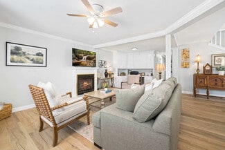 524 SE C St Unit ID1221941P, Bentonville, AR 72712