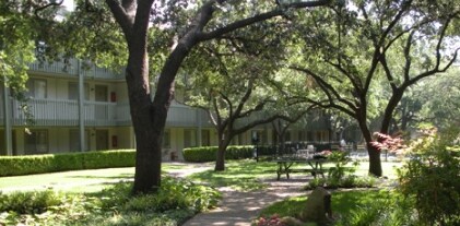 Riverfalls at Bellmar, Dallas, TX 75230 - photo 5