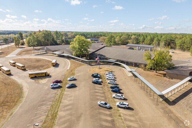 Gary Road Elementary serves 649 student in Byram.