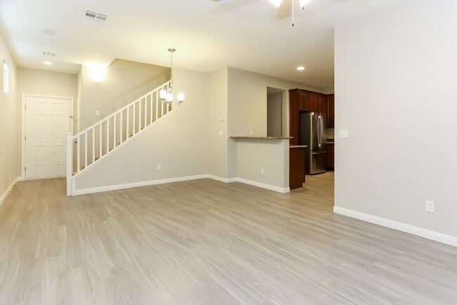 9328 Golden Lad Ave, Las Vegas, NV 89166 - photo 5