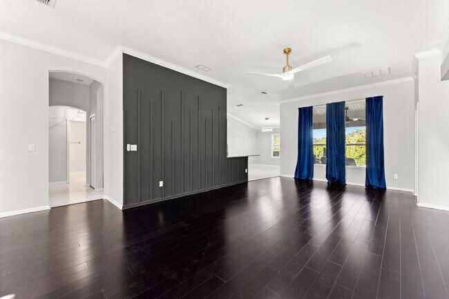 16456 Tisons Blf Rd, Jacksonville, FL 32218 - photo 4