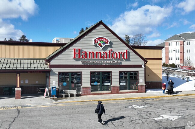 A newer Hannaford serves the grocery needs of Dover Point and the surrounding area.