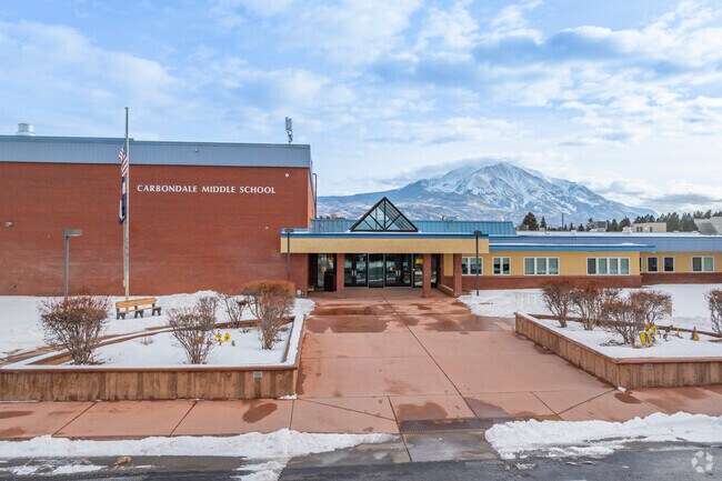 Carbondale Middle School fosters creativity & learning near River Valley Ranch, CO.