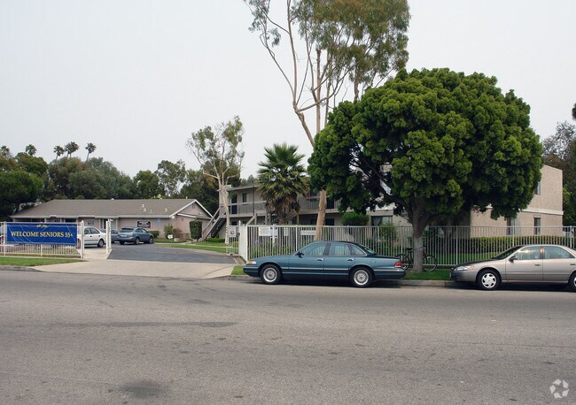 Heritage Park Senior Apartments 55+, Oxnard, CA 93030 - photo 3
