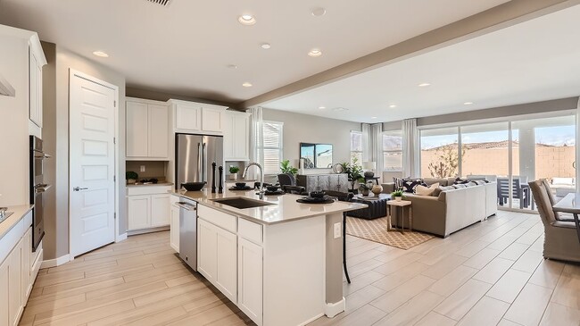 25501 N 176th Ave, Surprise, AZ 85387 - photo 3