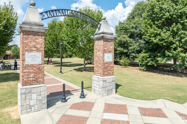Tattnall Square Park is a community space with picnic areas, scenic trails, and athletic courts.