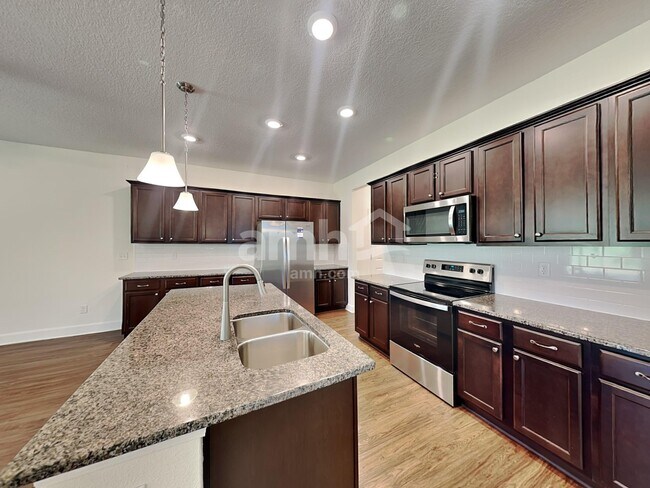 1889 Silver Point, Middleburg, FL 32068 - photo 3