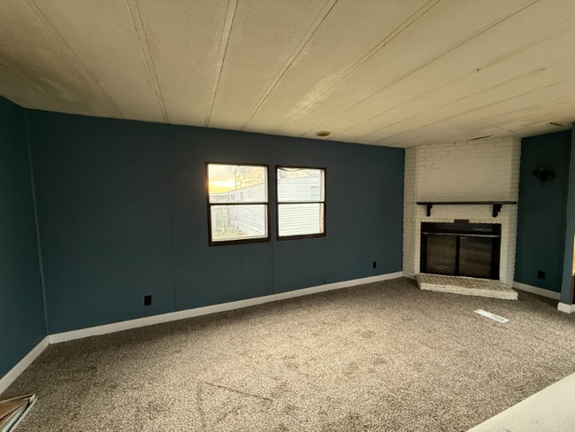 110 Herman Ln, Martinsburg, WV 25405 - photo 2