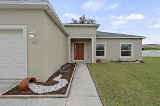 228 Amesbury Ln, Poinciana, FL 34758