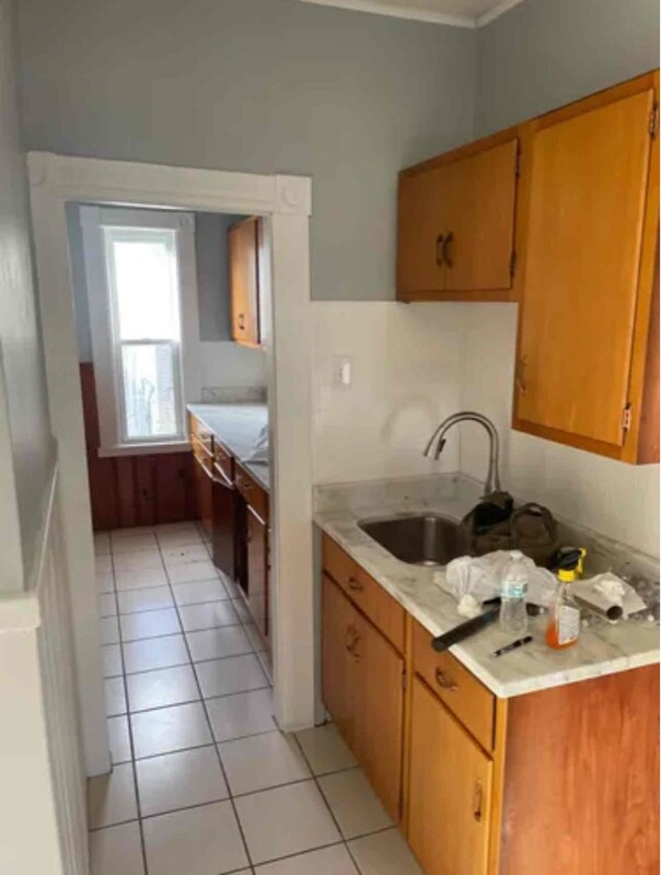 2 Sturgis St unit 3, Worcester, MA 01605 - photo 2