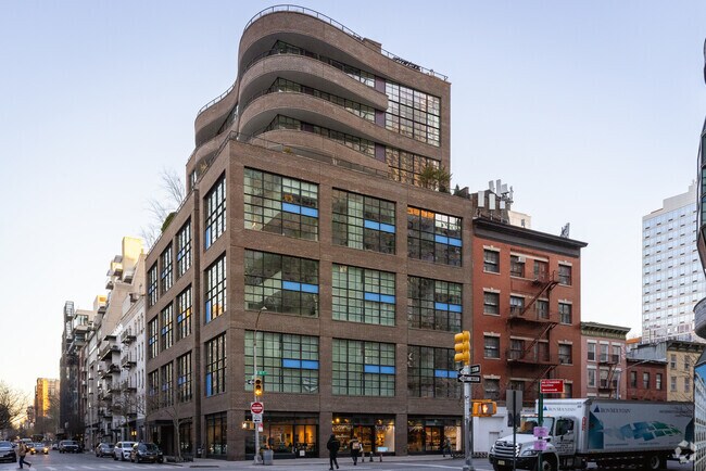 Chelsea offers condos close by the  Meatpacking District.