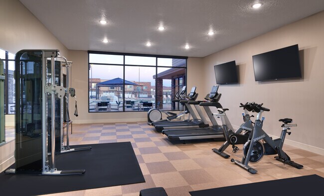 LIFESTYLE FITNESS CENTER